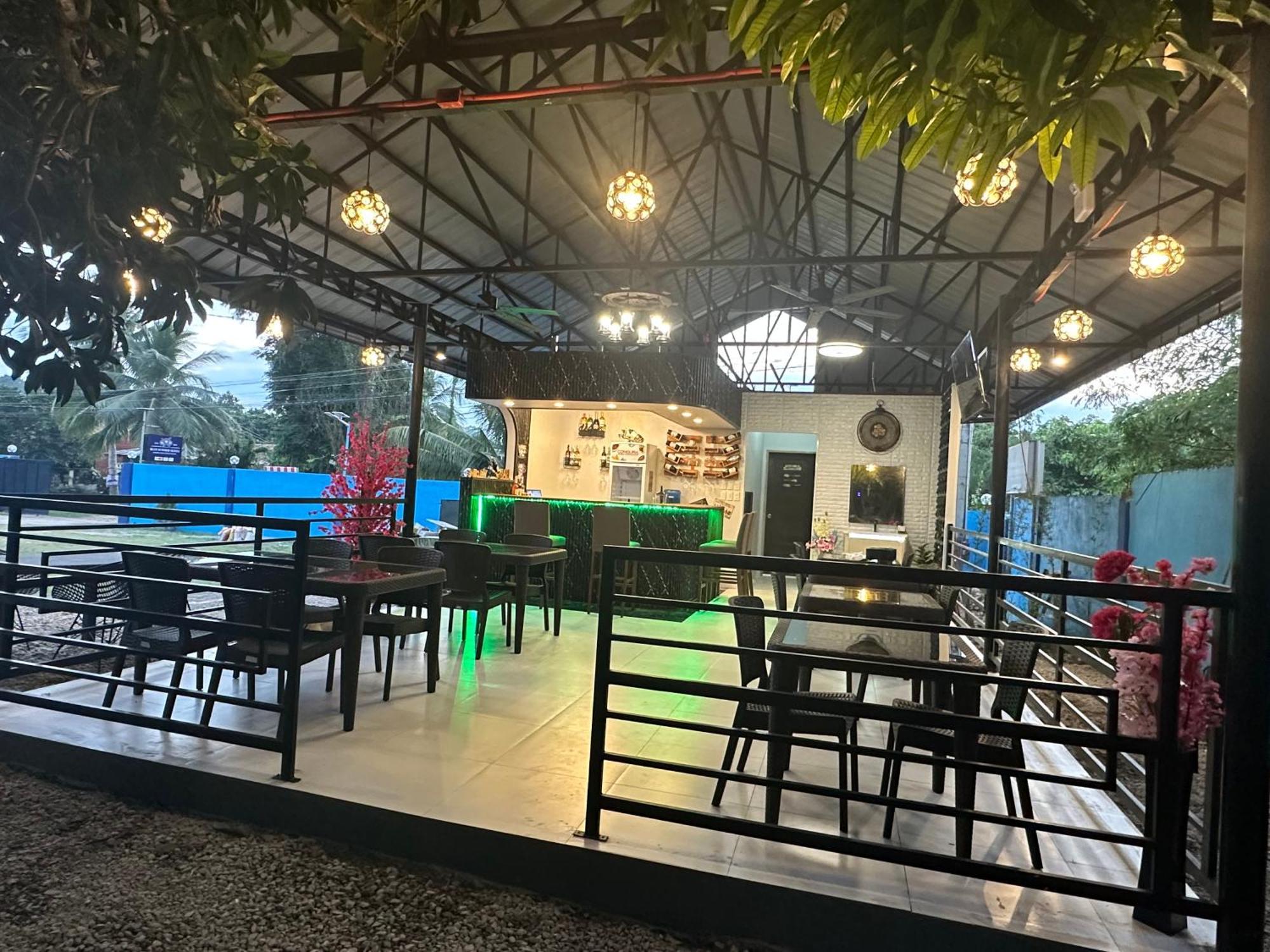 Bingag Blue Summer Suites & Restaurant מראה חיצוני תמונה